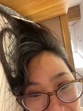 Snapshot of bunny_b4nny chatting on 11/07/25, 05:35 bunny b4nny online show from 11/07/25, 05:35