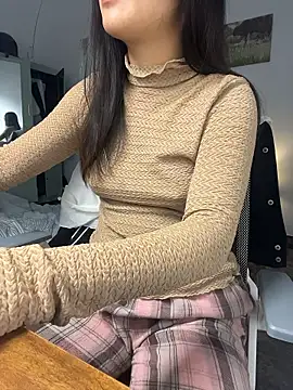 Snapshot of bunny_b4nny chatting on 01/10/26, 07:10 bunny b4nny online show from 01/10/26, 07:10