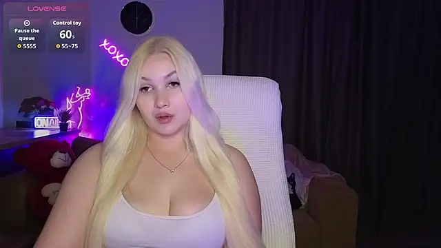 Snapshot of adrelaxina chatting on 05/07/26, 10:59 adrelaxina online show from 05/07/26, 10:59