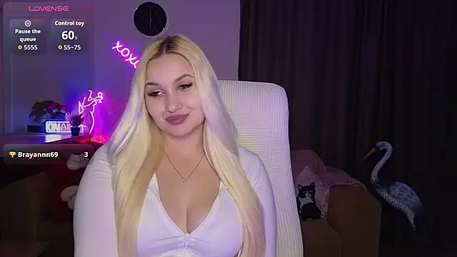Snapshot of adrelaxina chatting on 05/24/26, 10:59 adrelaxina online show from 05/24/26, 10:59