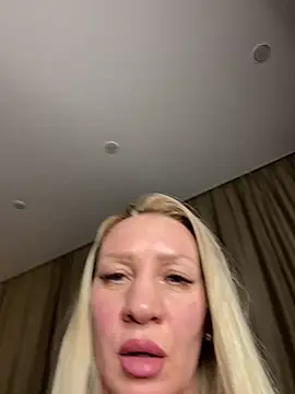 Bellissa  online show from 03/23/26, 02:21