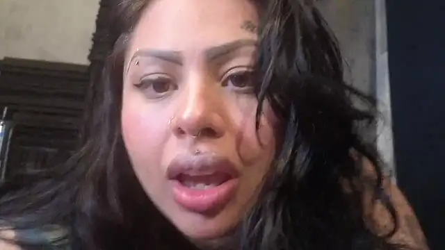 chicanachic13 online show from 11/30/25, 09:24