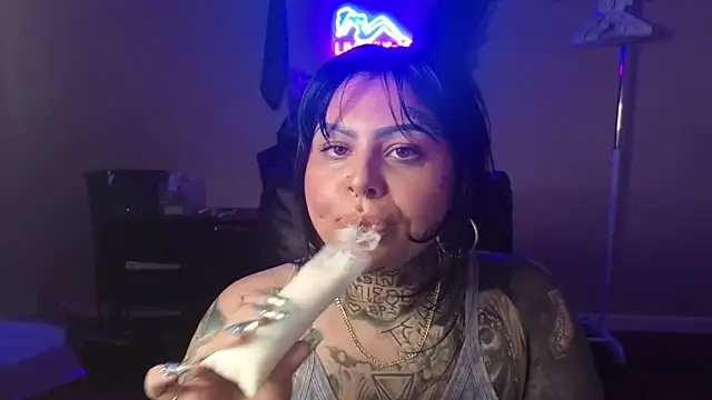 chicanachic13 online show from 05/03/26, 10:27