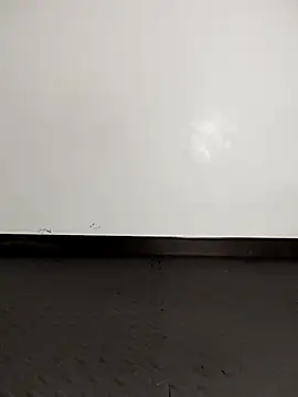 Snapshot of CYCYCYCYCY chatting on 09/21/25, 03:24 CYCYCYCYCY online show from 09/21/25, 03:24