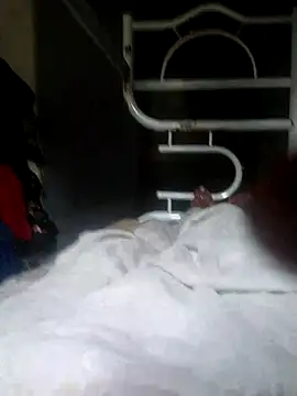 Snapshot of Hrickew chatting on 09/16/25, 03:13 Hrickew online show from 09/16/25, 03:13