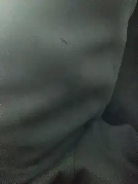 Snapshot of Hrickew chatting on 09/17/25, 09:49 Hrickew online show from 09/17/25, 09:49