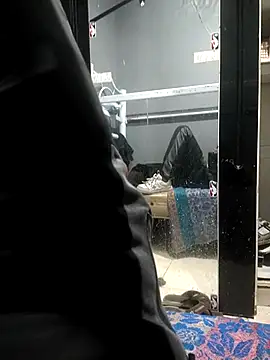 Snapshot of Hrickew chatting on 09/28/25, 01:55 Hrickew online show from 09/28/25, 01:55