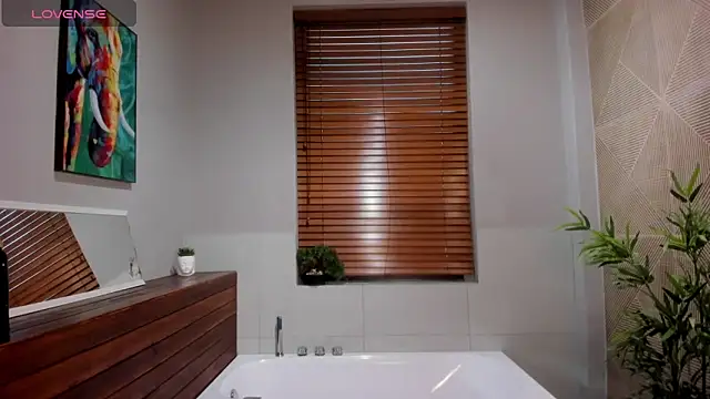 AustinJones  online show from 10/05/25, 01:42