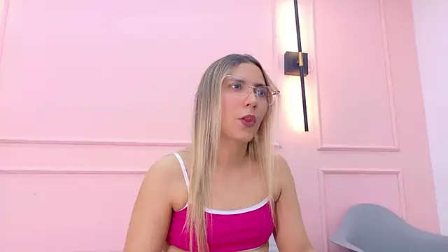 MaddieTease online show from 02/02/26, 01:54