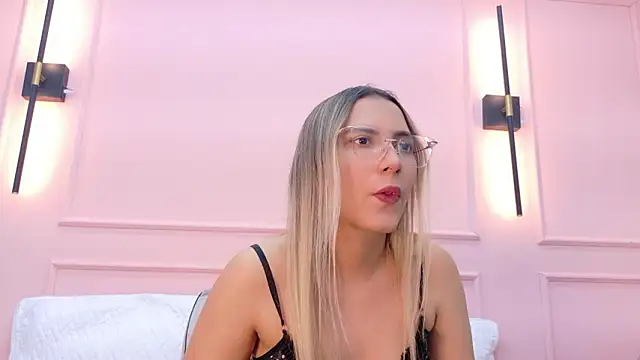 MaddieTease online show from 02/07/26, 01:37