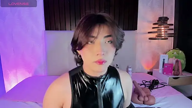 Creamy Angelo online show from 02/22/26, 06:50