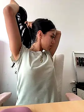 Victoria alson online show from 10/06/25, 01:30