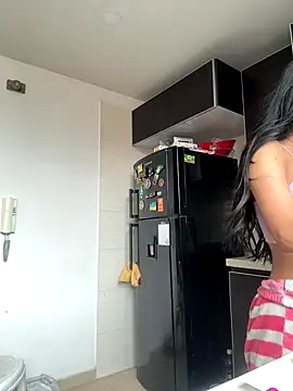 Victoria alson online show from 10/10/25, 02:38