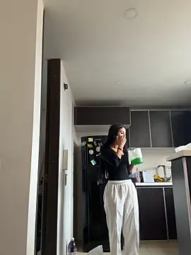 Victoria alson online show from 03/22/26, 08:45