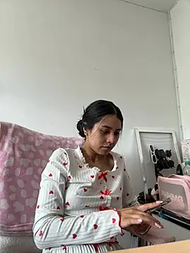 Snapshot of Victoria_alson chatting on 05/08/26, 01:16 Victoria alson online show from 05/08/26, 01:16