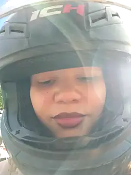 SirenRouge 69 online show from 11/26/25, 08:21