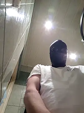 Snapshot of RimMasterAndYourJuice chatting on 04/05/26, 10:18 RimMasterAndYourJuice online show from 04/05/26, 10:18