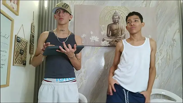 BEAUTY BOYS1 online show from 02/11/26, 07:30