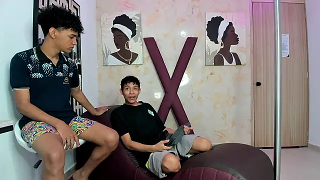 BEAUTY BOYS1 online show from 03/16/26, 01:37