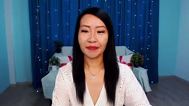 LiaPak online show from 09/22/25, 12:01