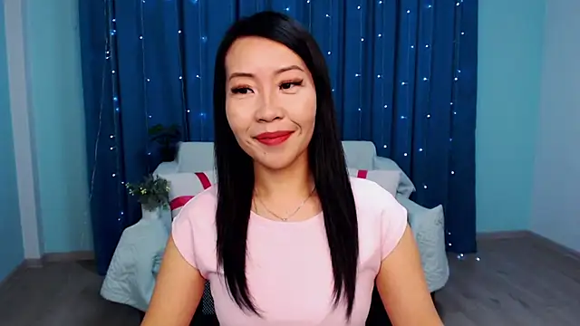 LiaPak online show from 10/14/25, 01:06