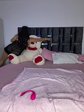 Bella-kim- online show from 04/25/26, 04:15