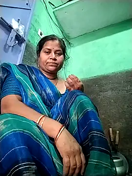 Snapshot of Rakhi_j chatting on 03/29/26, 03:17 Rakhi j online show from 03/29/26, 03:17