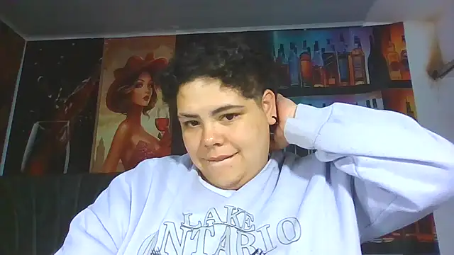 Hailey Curvy online show from 06/03/26, 05:43