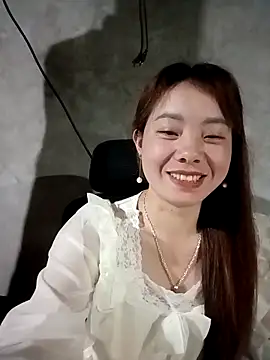 milo123-xx online show from 03/25/26, 12:33