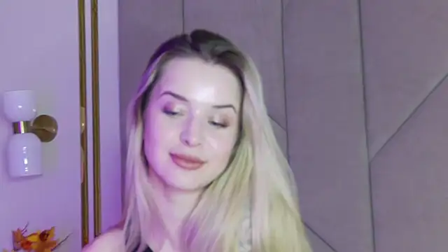 Touch me online show from 11/26/25, 05:14