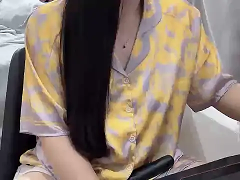 Snapshot of Stella-869 chatting on 04/04/26, 09:18 Stella-869 online show from 04/04/26, 09:18