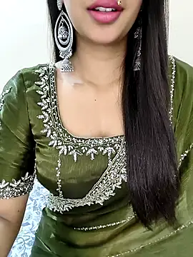 Snapshot of Cute_merry01 chatting on 10/10/25, 01:59 Cute merry01 online show from 10/10/25, 01:59