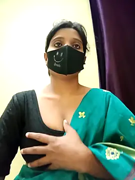 Snapshot of Mohini_Josh069 chatting on 06/04/26, 07:47 Mohini Josh069 online show from 06/04/26, 07:47