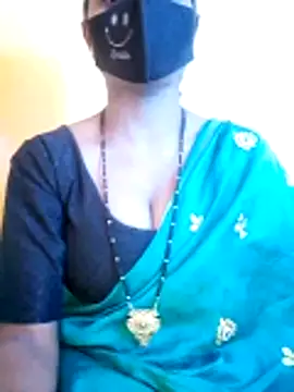 Snapshot of Mohini_Josh069 chatting on 06/14/26, 07:10 Mohini Josh069 online show from 06/14/26, 07:10