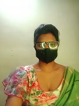 Snapshot of Mohini_Josh069 chatting on 07/02/26, 12:22 Mohini Josh069 online show from 07/02/26, 12:22