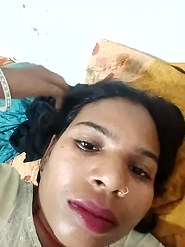 Snapshot of Rubi_sarma chatting on 09/26/25, 05:17 Rubi sarma online show from 09/26/25, 05:17