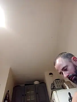 Snapshot of whatYwantMorrre chatting on 10/07/25, 03:42 whatYwantMorrre online show from 10/07/25, 03:42