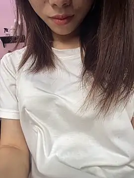 Snapshot of Leyleisanmay chatting on 10/03/25, 06:10 Leyleisanmay online show from 10/03/25, 06:10