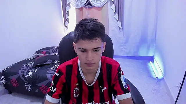 Aron Boyy online show from 11/28/25, 08:00