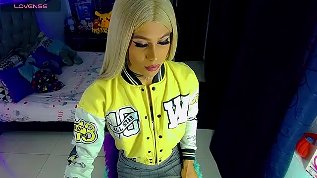 Anne Zulb online show from 11/14/25, 03:38