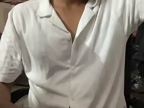 Snapshot of hot_genz chatting on 09/30/25, 06:51 hot genz online show from 09/30/25, 06:51