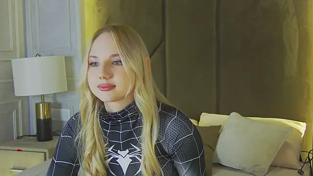 Sky Cutie online show from 04/09/26, 06:19