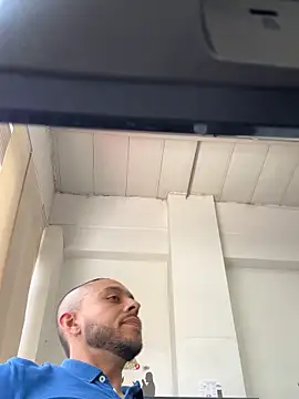 Snapshot of Dante_marquez chatting on 10/22/25, 05:13 Dante marquez online show from 10/22/25, 05:13