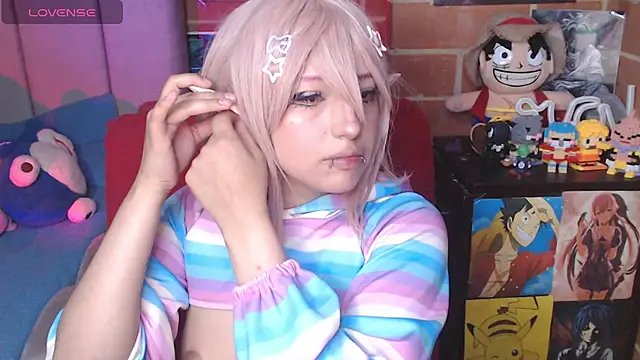  alexa19pretty  online show from 04/30/26, 08:57