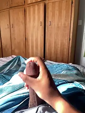 CreamyOff45 online show from 02/19/26, 06:09