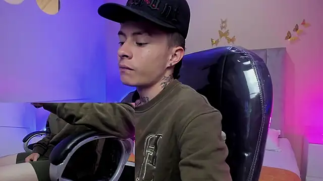 Nascary Fox online show from 03/21/26, 01:05