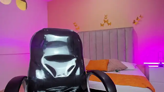 Nascary Fox online show from 04/04/26, 03:09