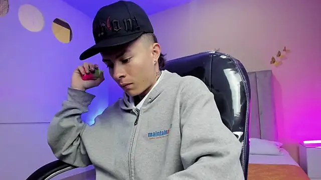 Nascary Fox online show from 04/07/26, 12:38