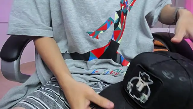 Nascary Fox online show from 04/20/26, 12:30