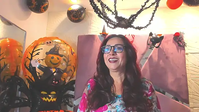 Madame Angelic  online show from 10/19/25, 05:41